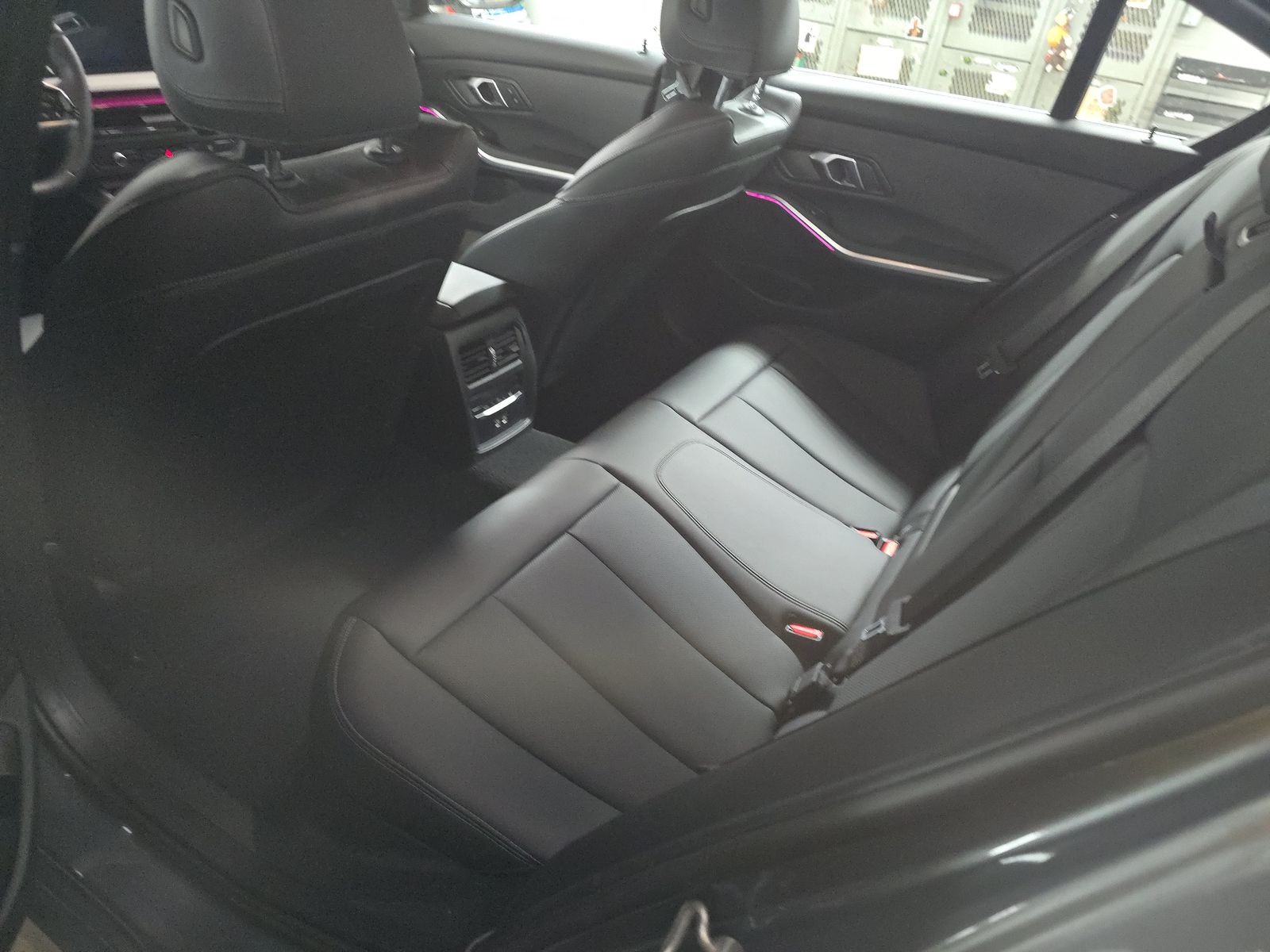 2025 BMW 3 Series 330i xDrive AWD