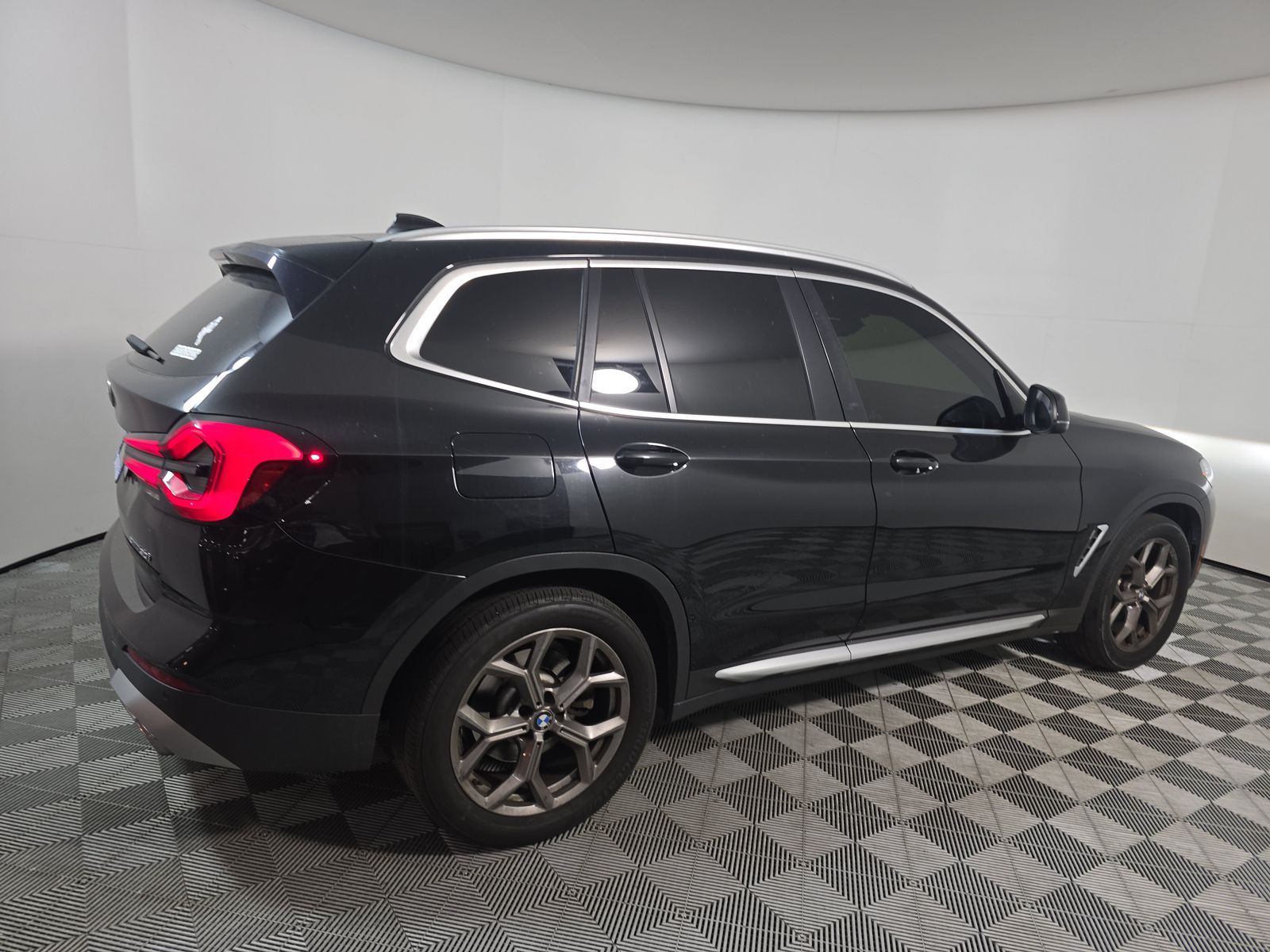 2022 BMW X3 sDrive30i RWD
