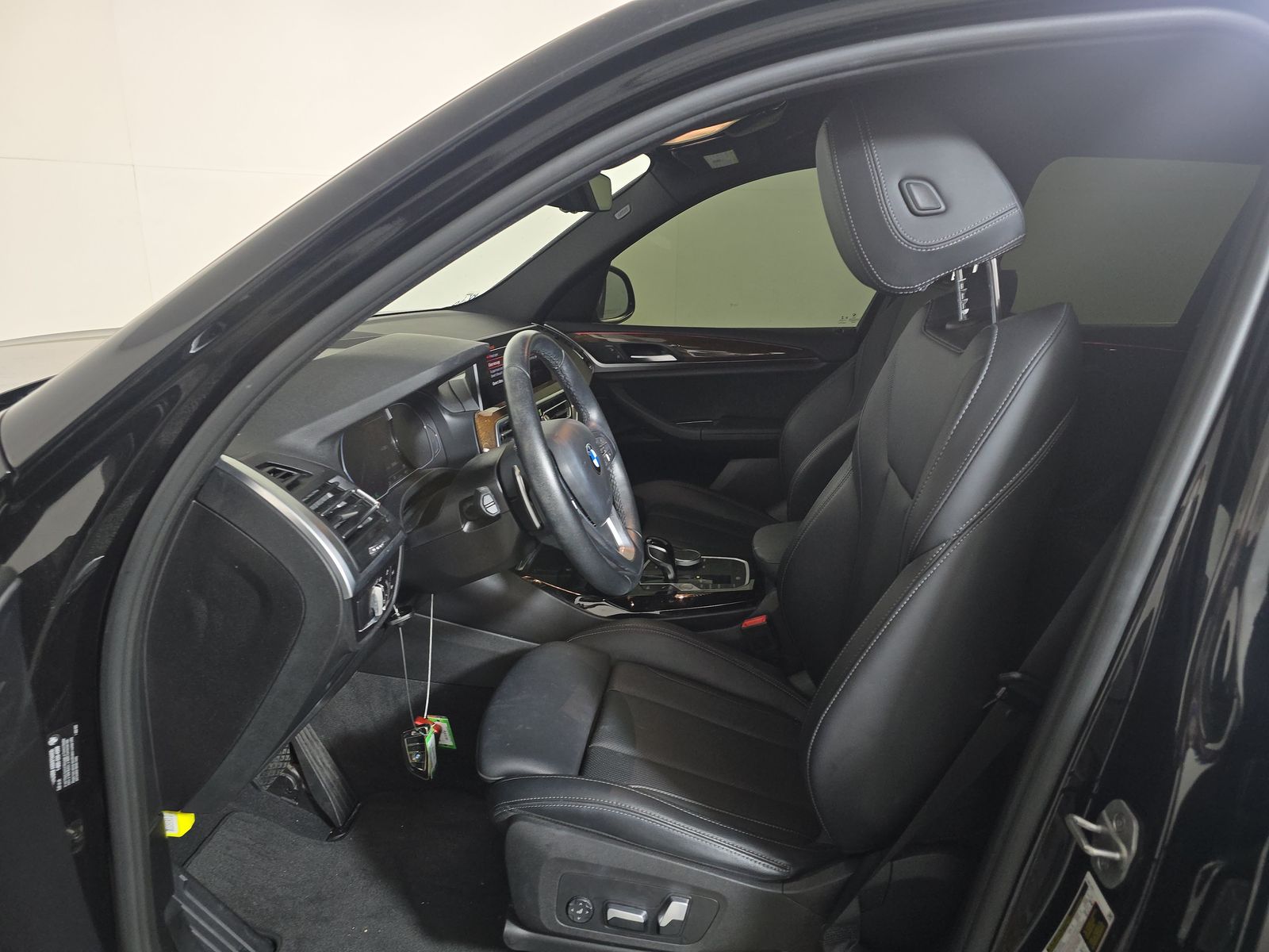 2022 BMW X3 sDrive30i RWD