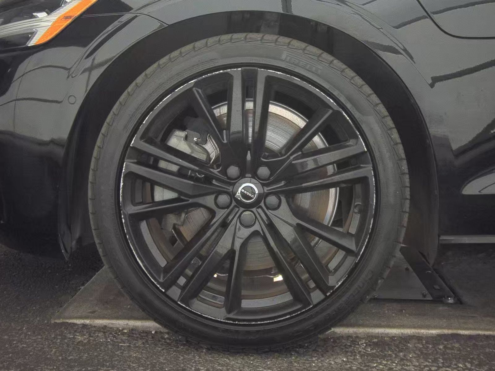 2024 Volvo S60 Recharge T8 Ultimate AWD