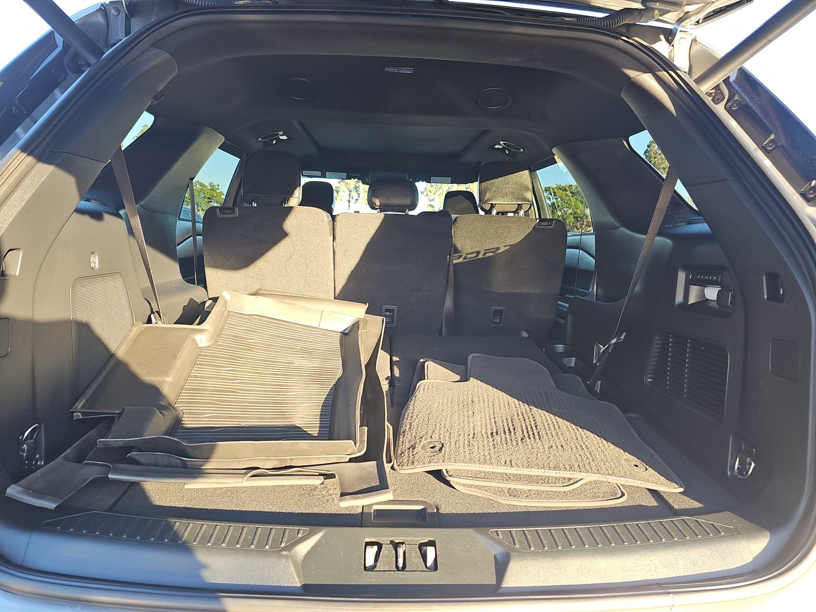 2022 Ford Explorer ST AWD