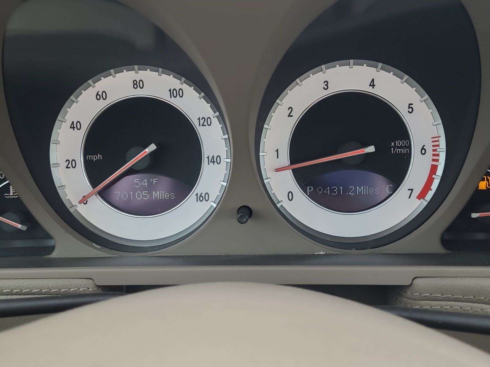 2011 Mercedes-Benz SL-Class SL 550 RWD