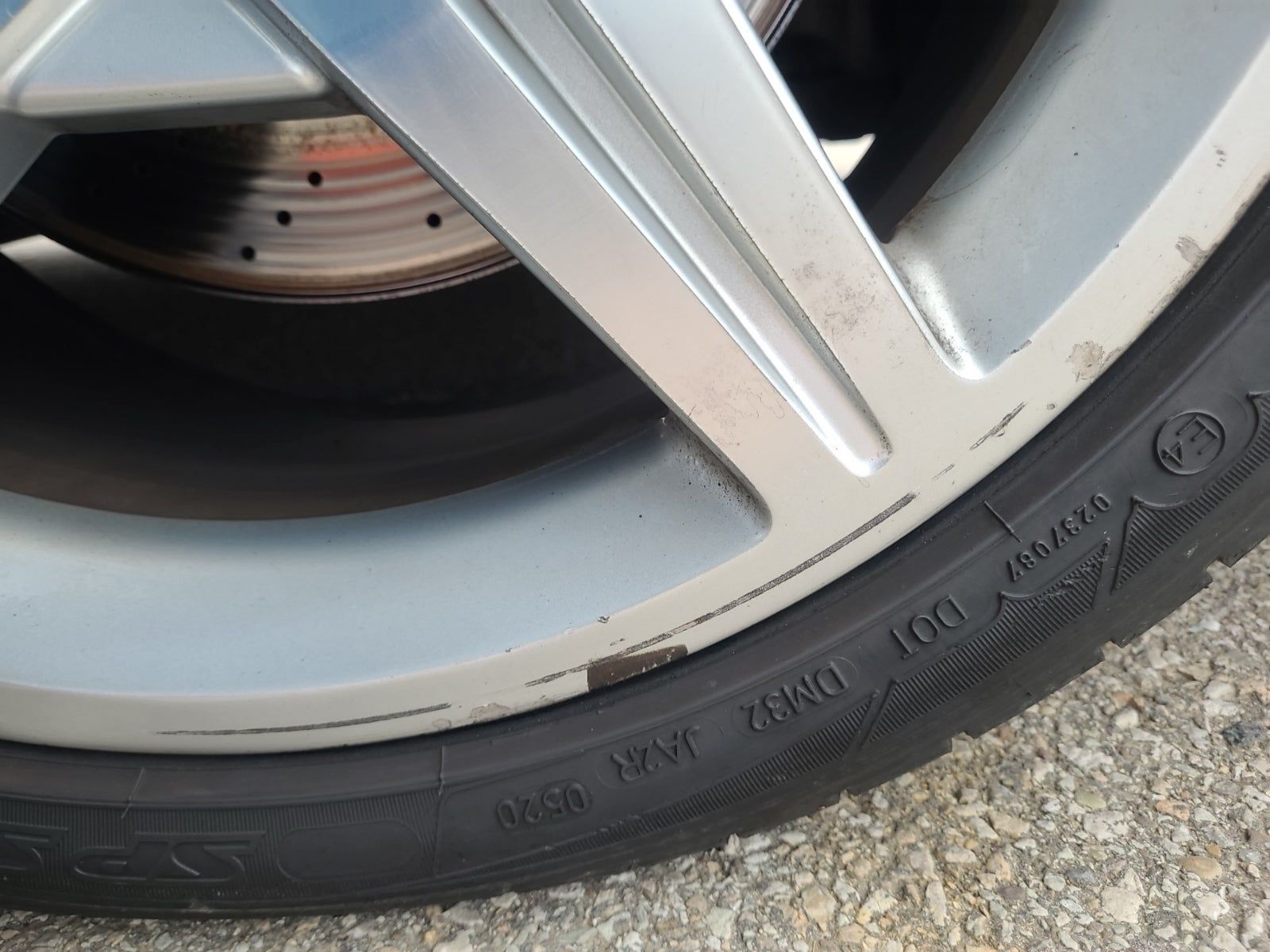 2011 Mercedes-Benz SL-Class SL 550 RWD