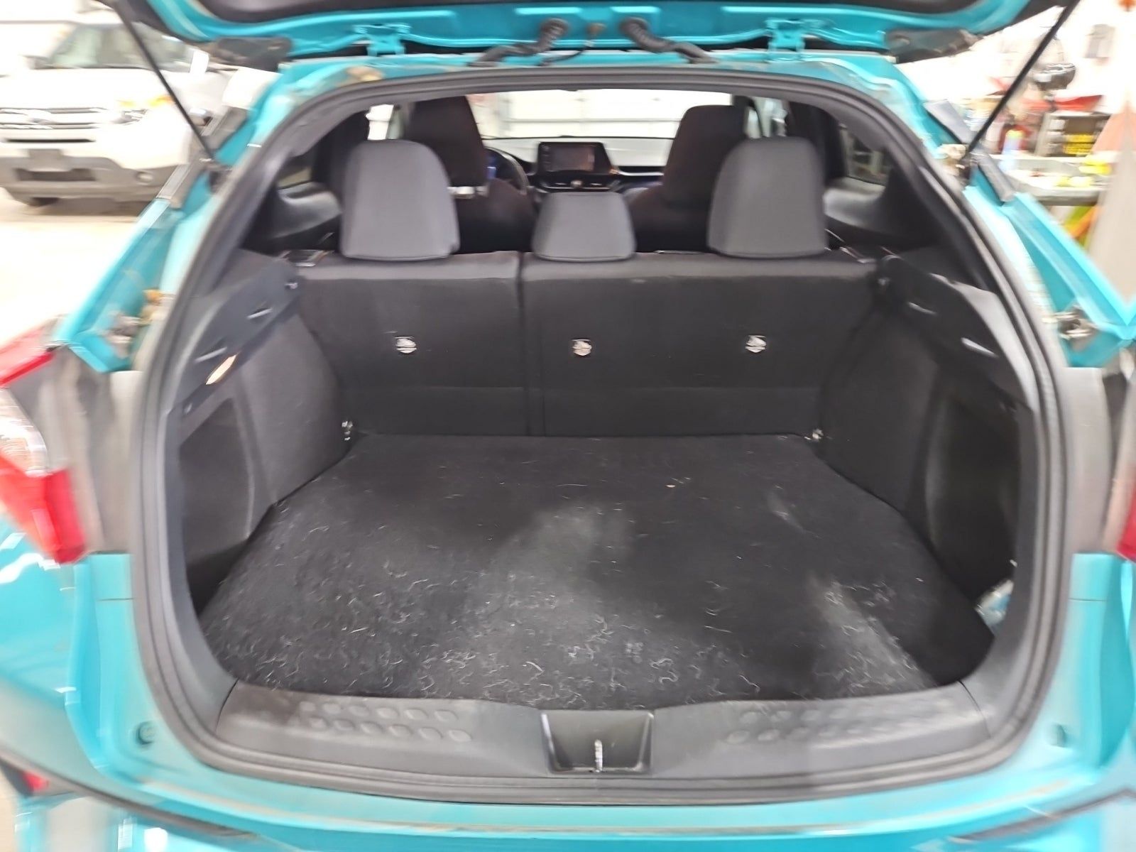 2018 Toyota C-HR XLE FWD