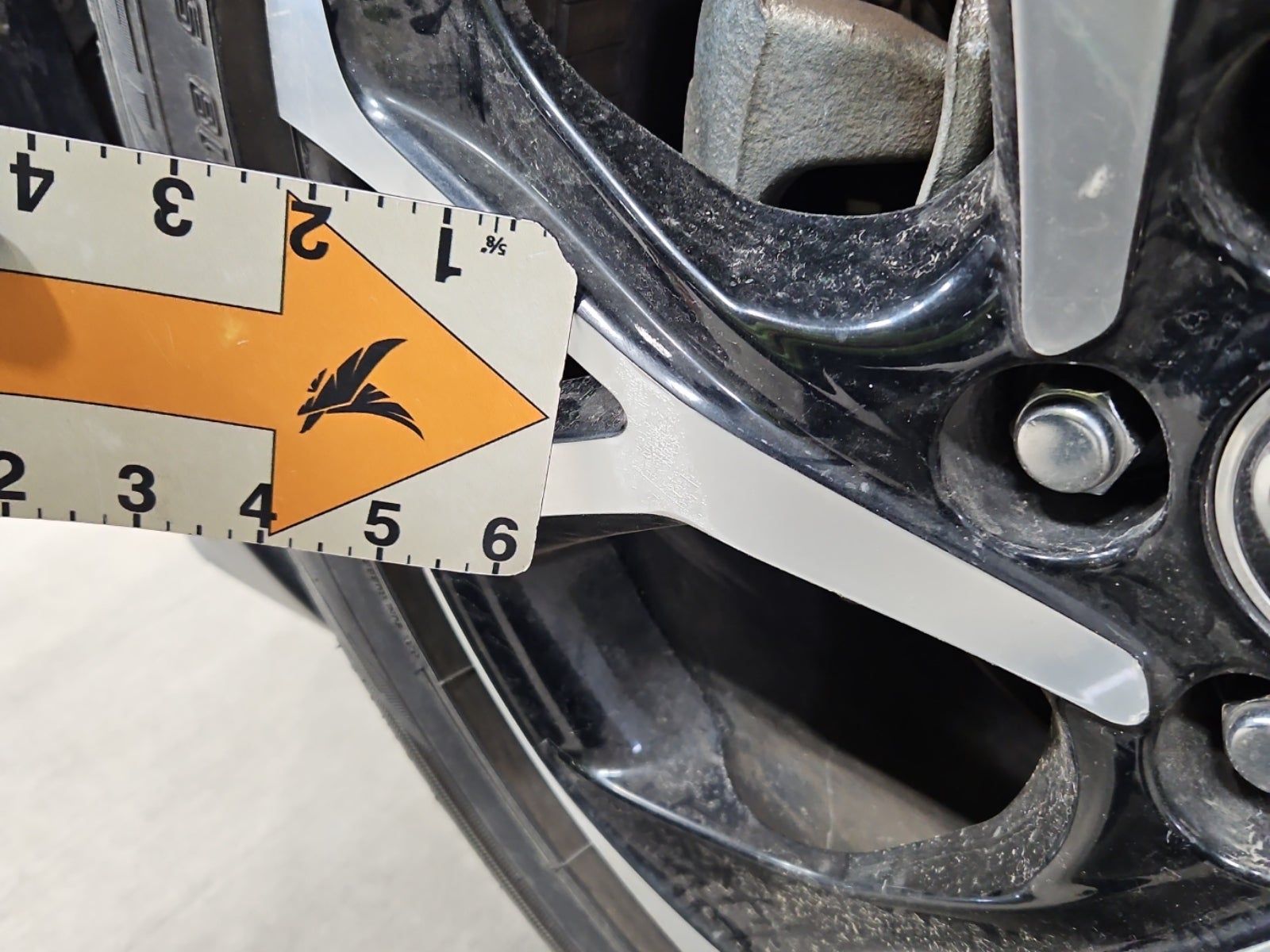 2018 Toyota C-HR XLE FWD