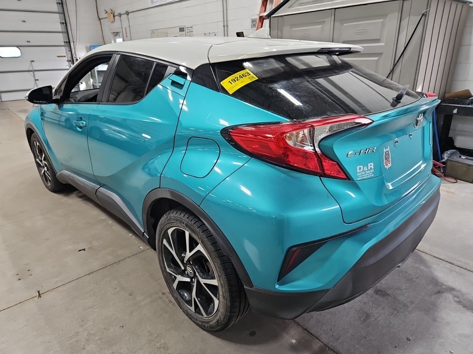 2018 Toyota C-HR XLE FWD