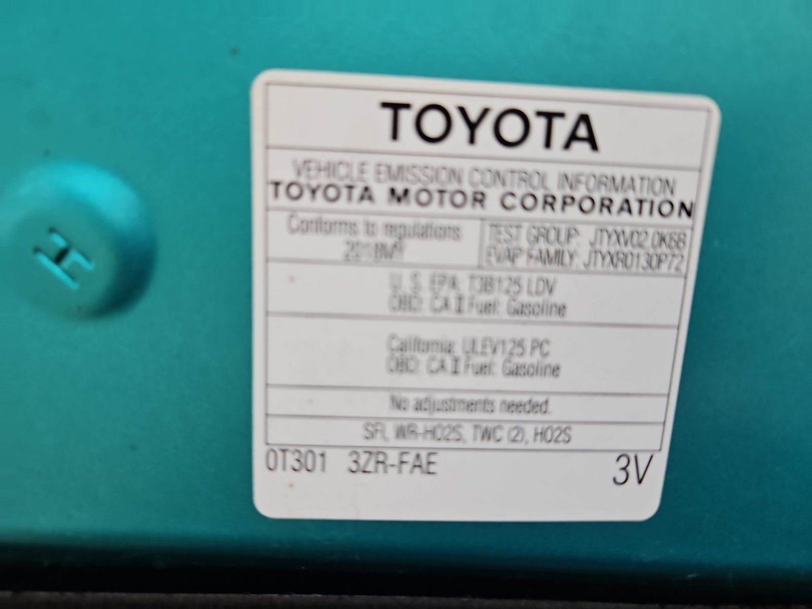 2018 Toyota C-HR XLE FWD