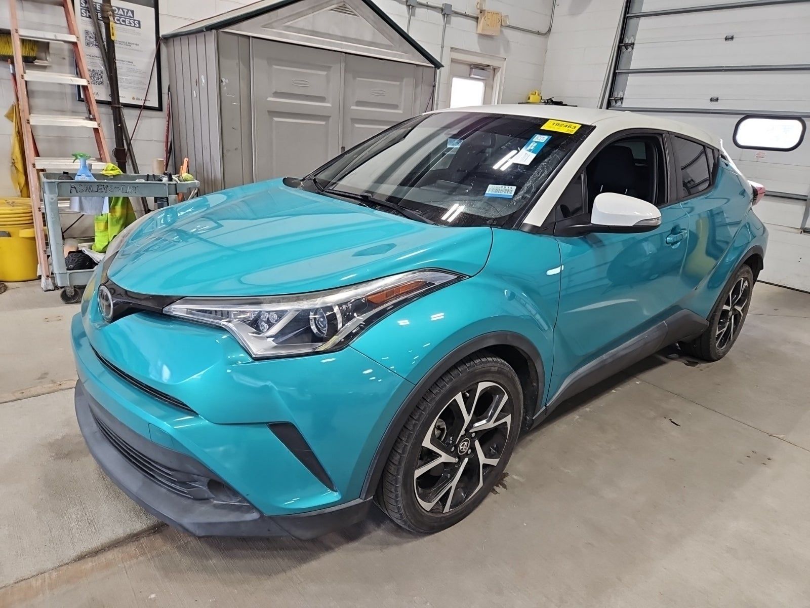 2018 Toyota C-HR XLE FWD