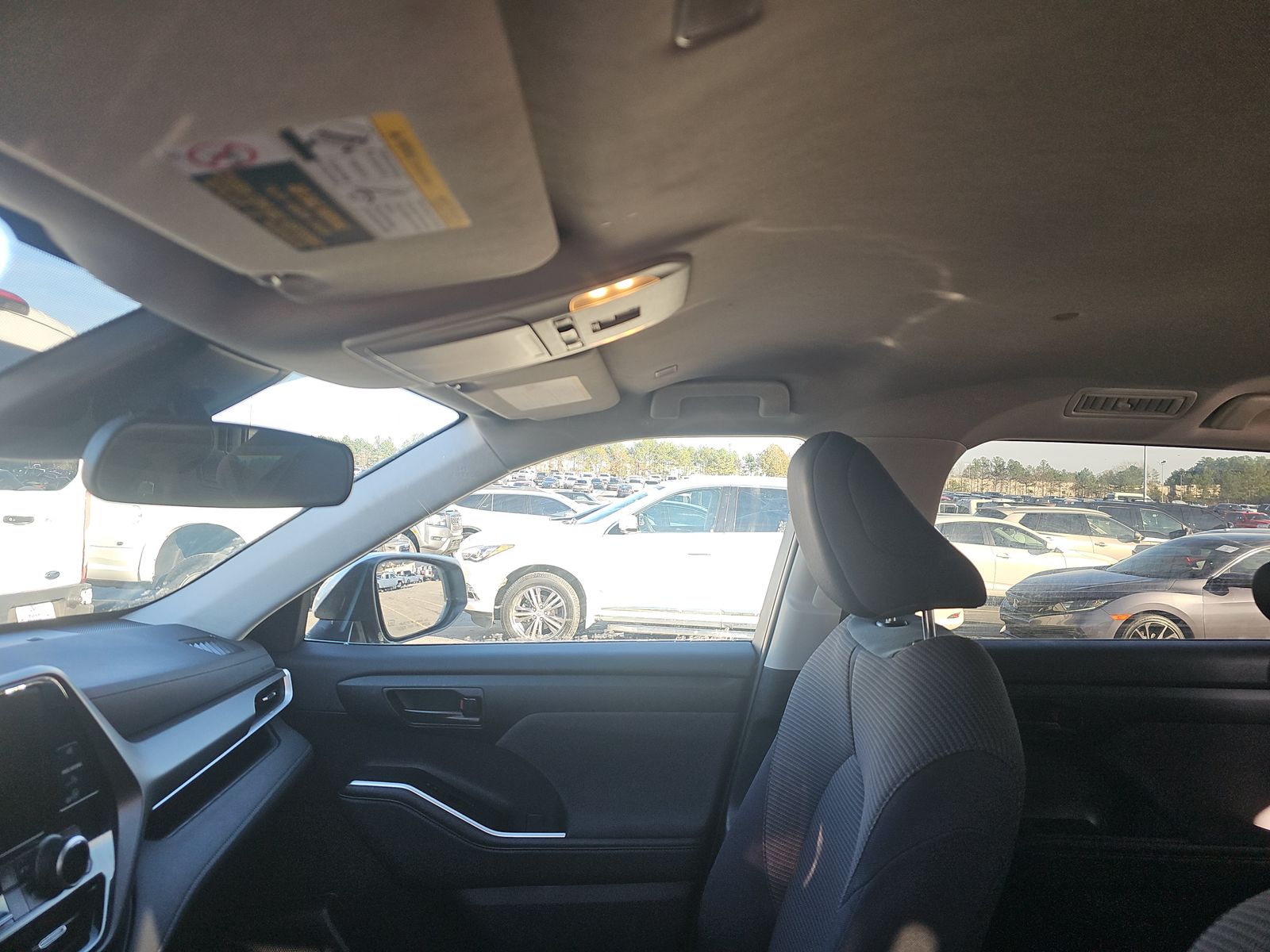 2024 Toyota Highlander LE AWD