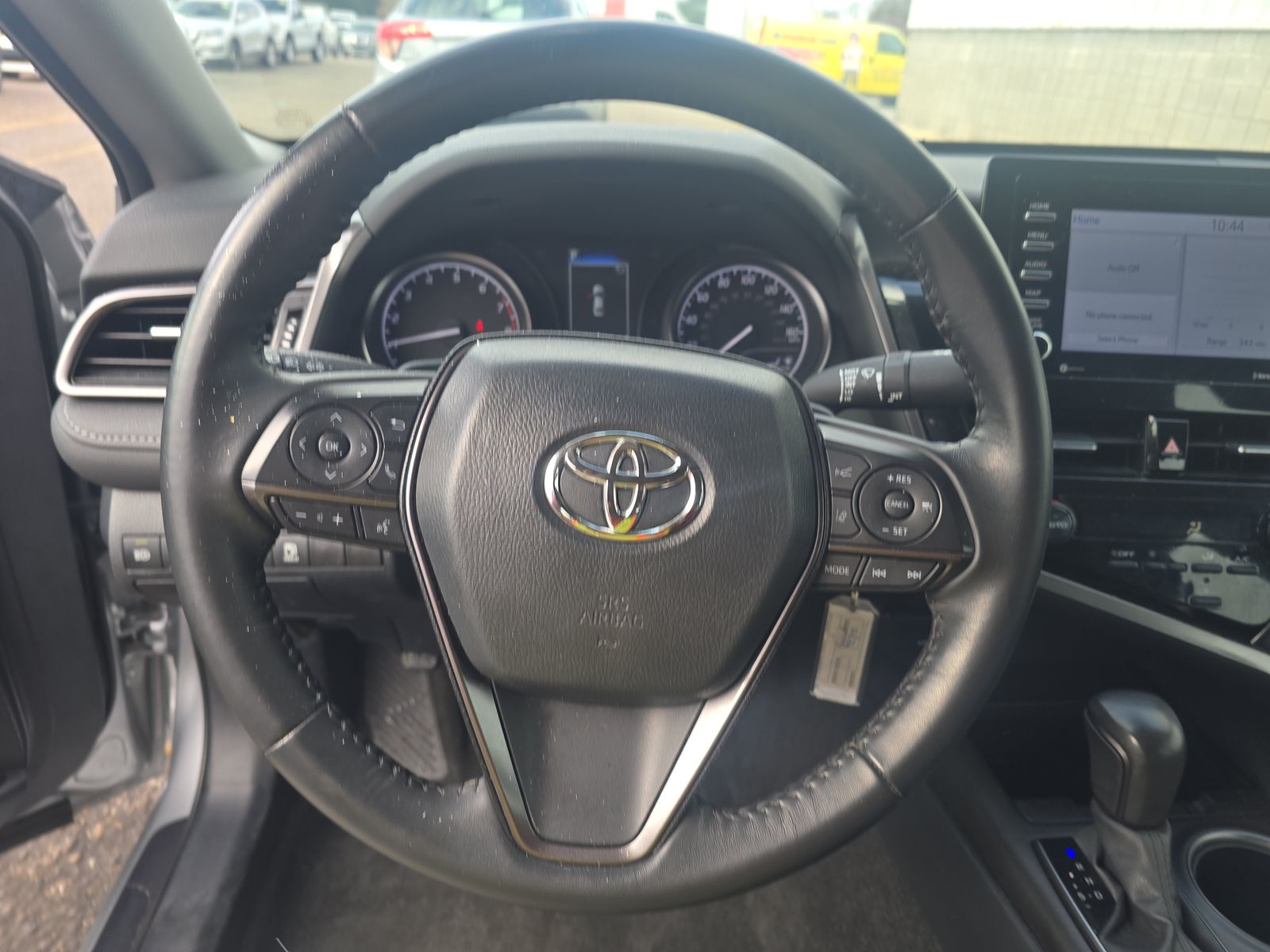 2024 Toyota Camry SE FWD