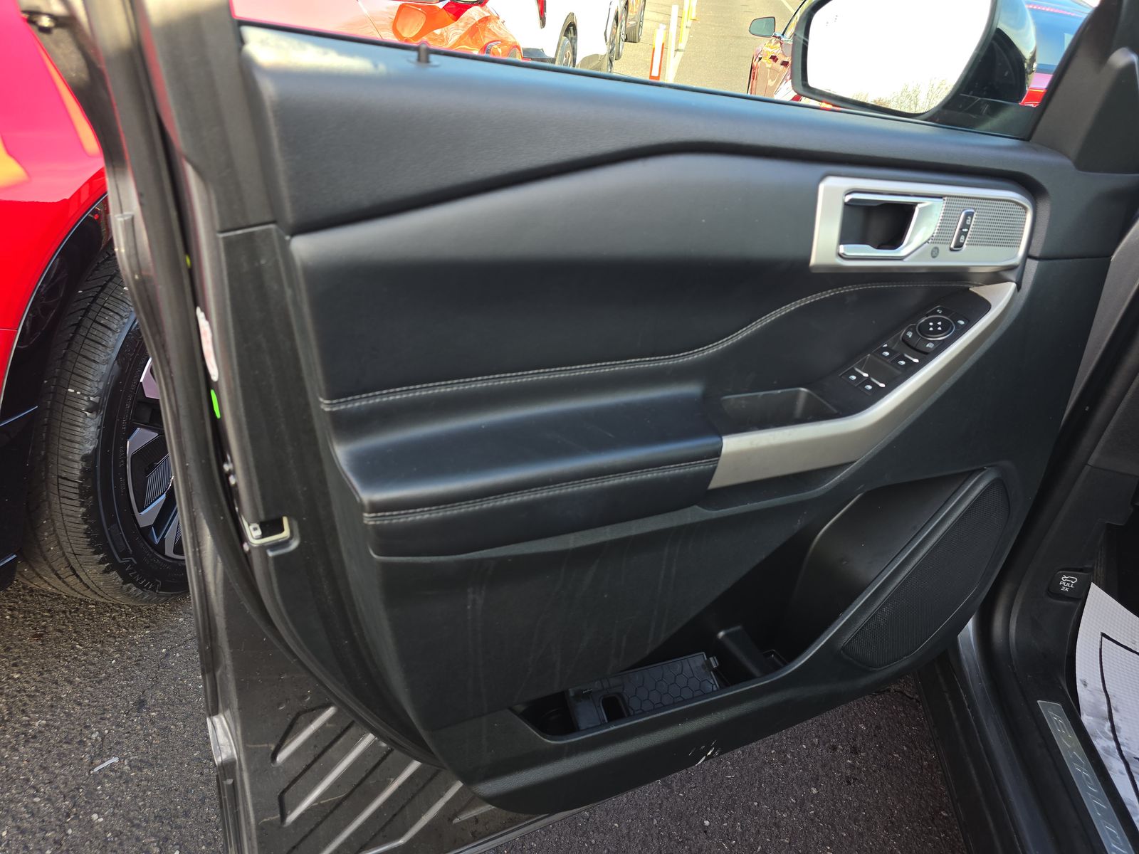 2023 Ford Explorer Limited AWD