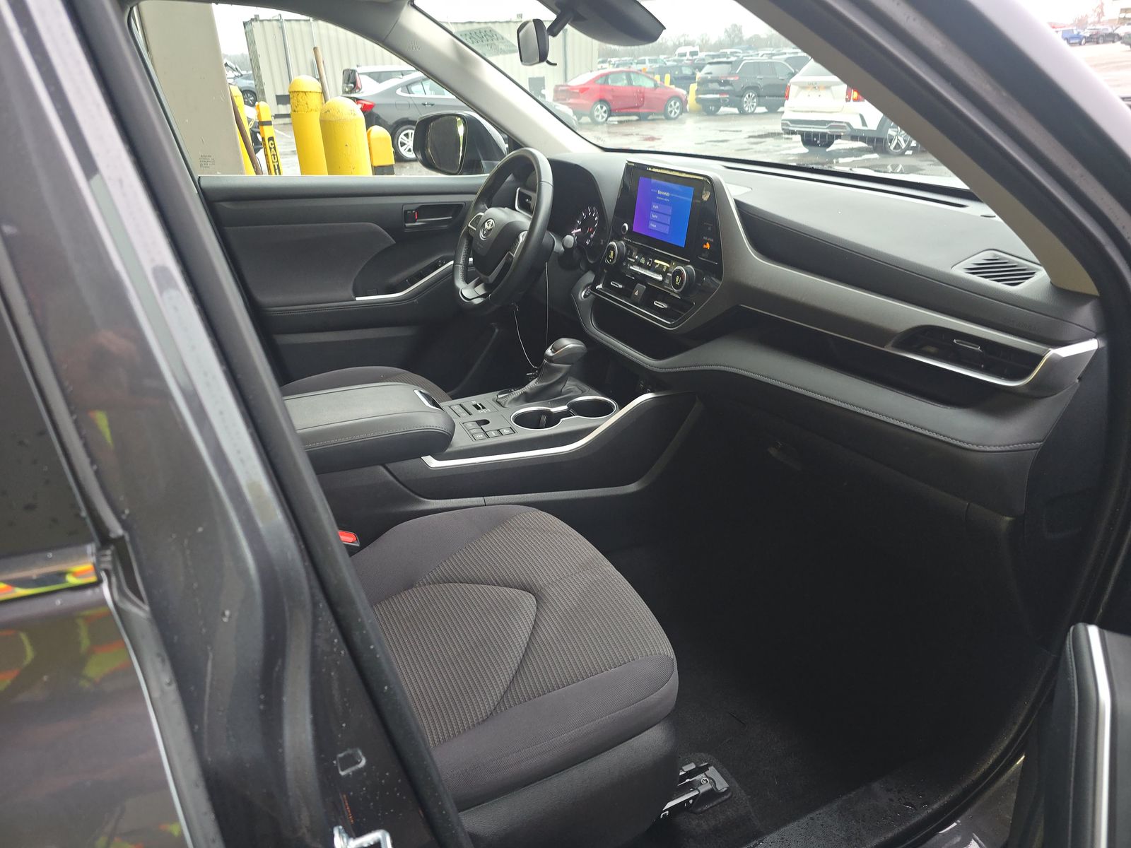 2024 Toyota Highlander LE AWD