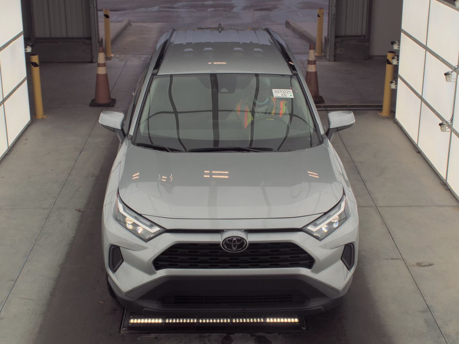 2025 Toyota RAV4 Hybrid XLE AWD