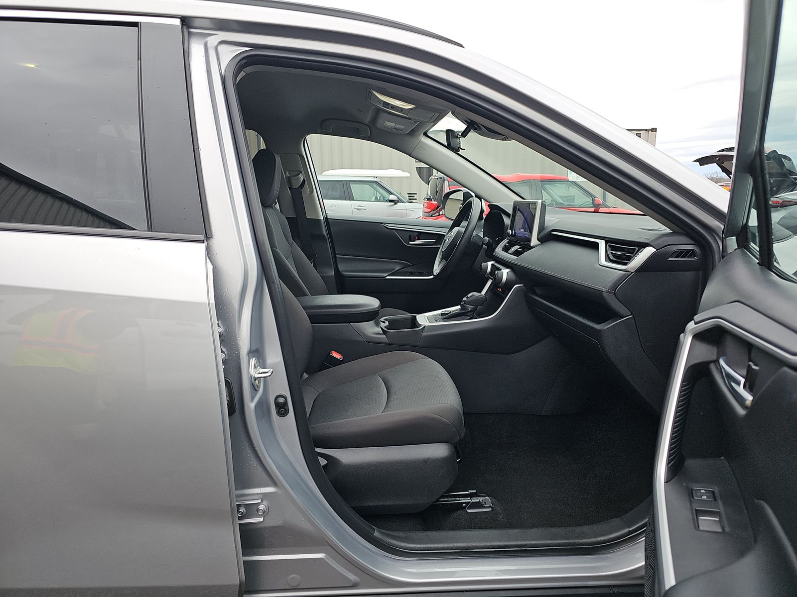 2025 Toyota RAV4 Hybrid XLE AWD