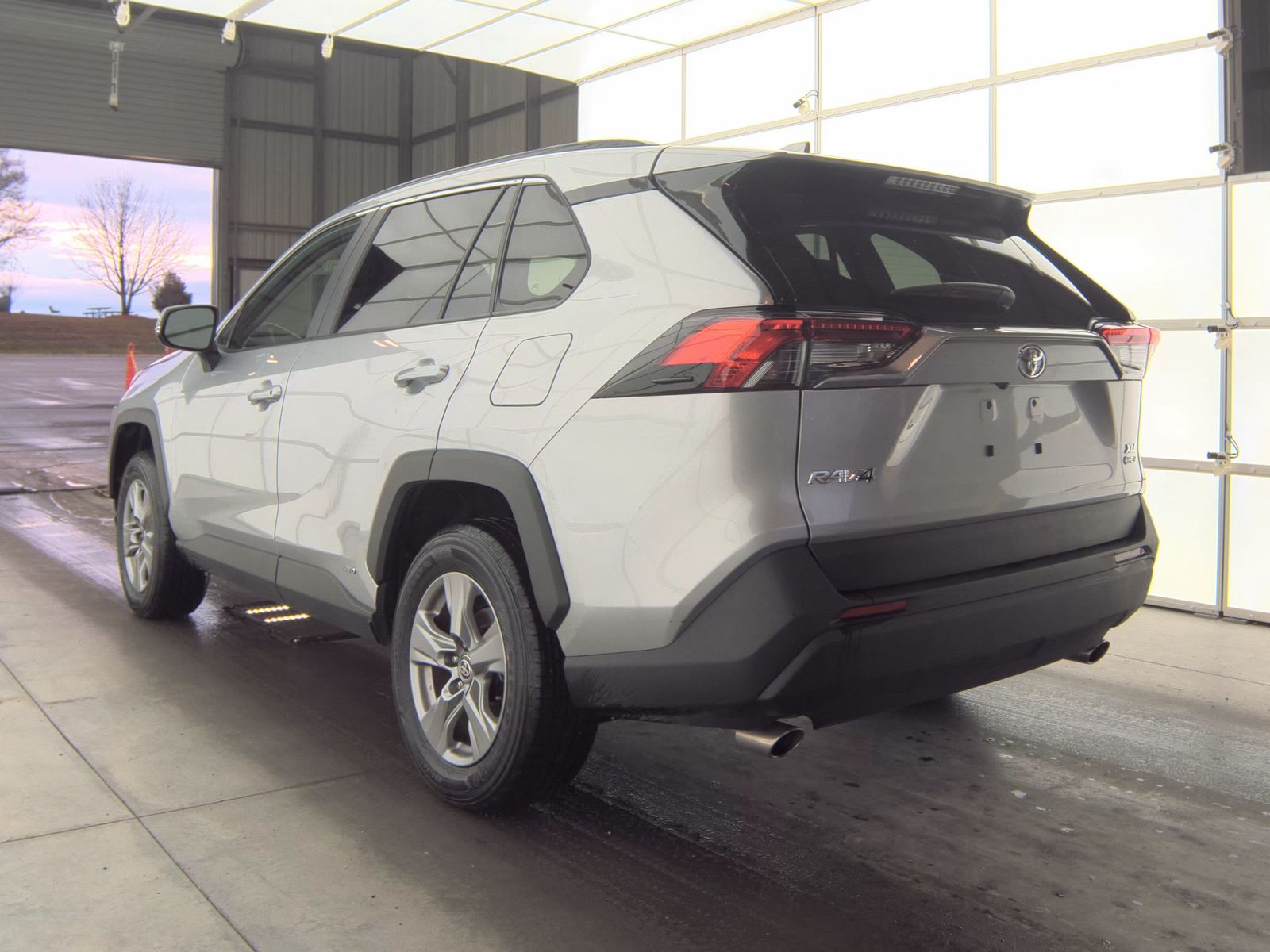 2025 Toyota RAV4 Hybrid XLE AWD