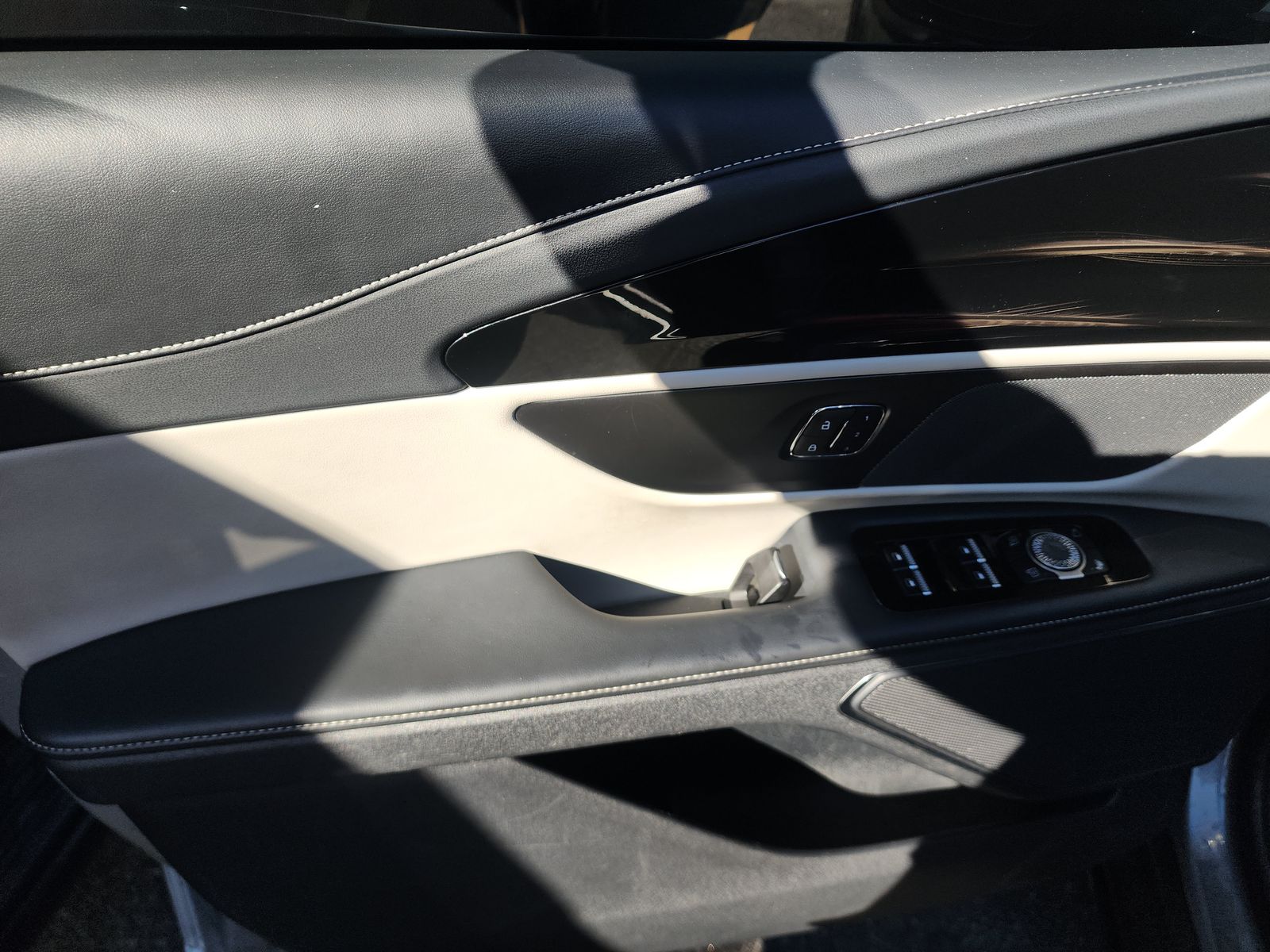 2024 Lincoln Nautilus Reserve AWD