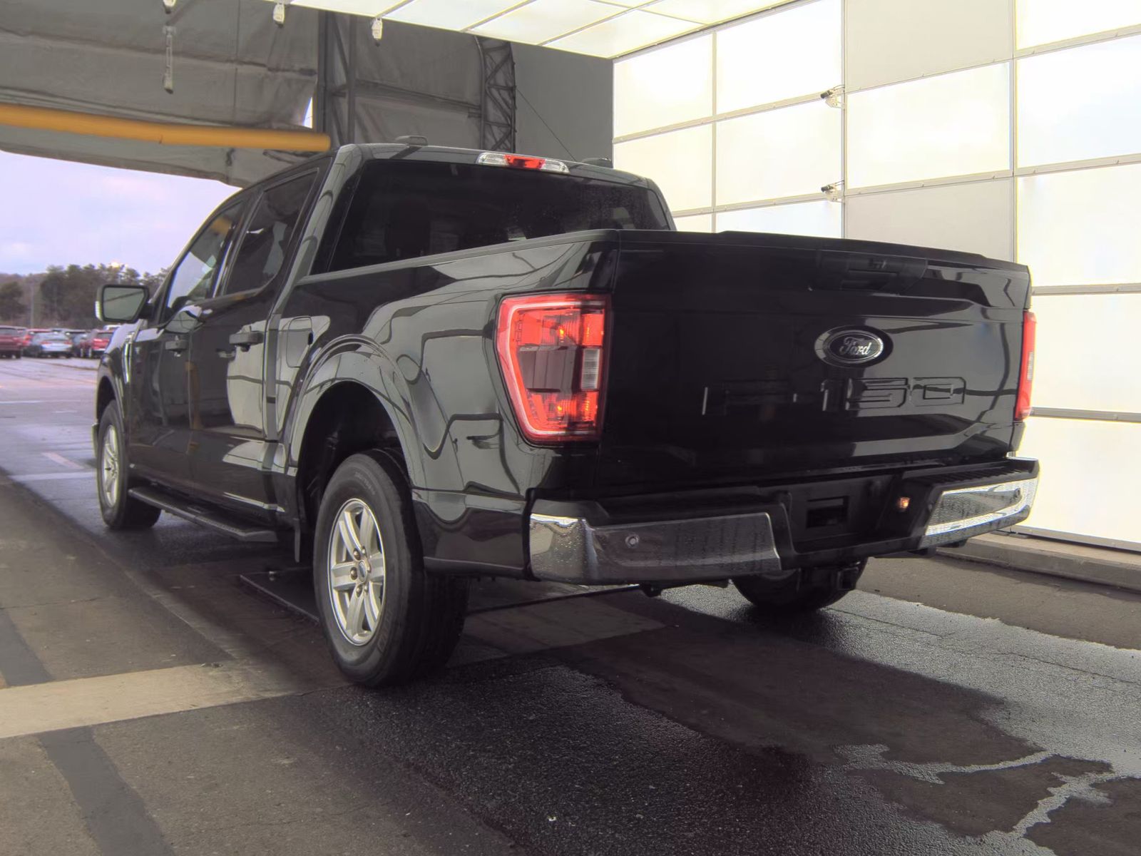 2021 Ford F-150 XLT RWD