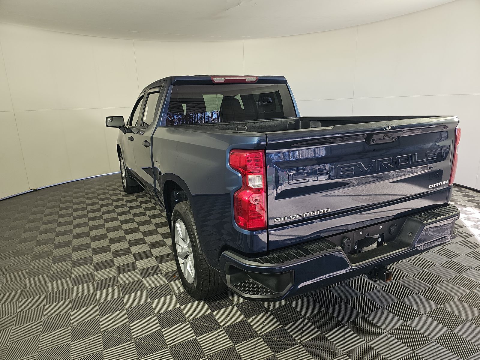 2022 Chevrolet Silverado 1500 Custom RWD