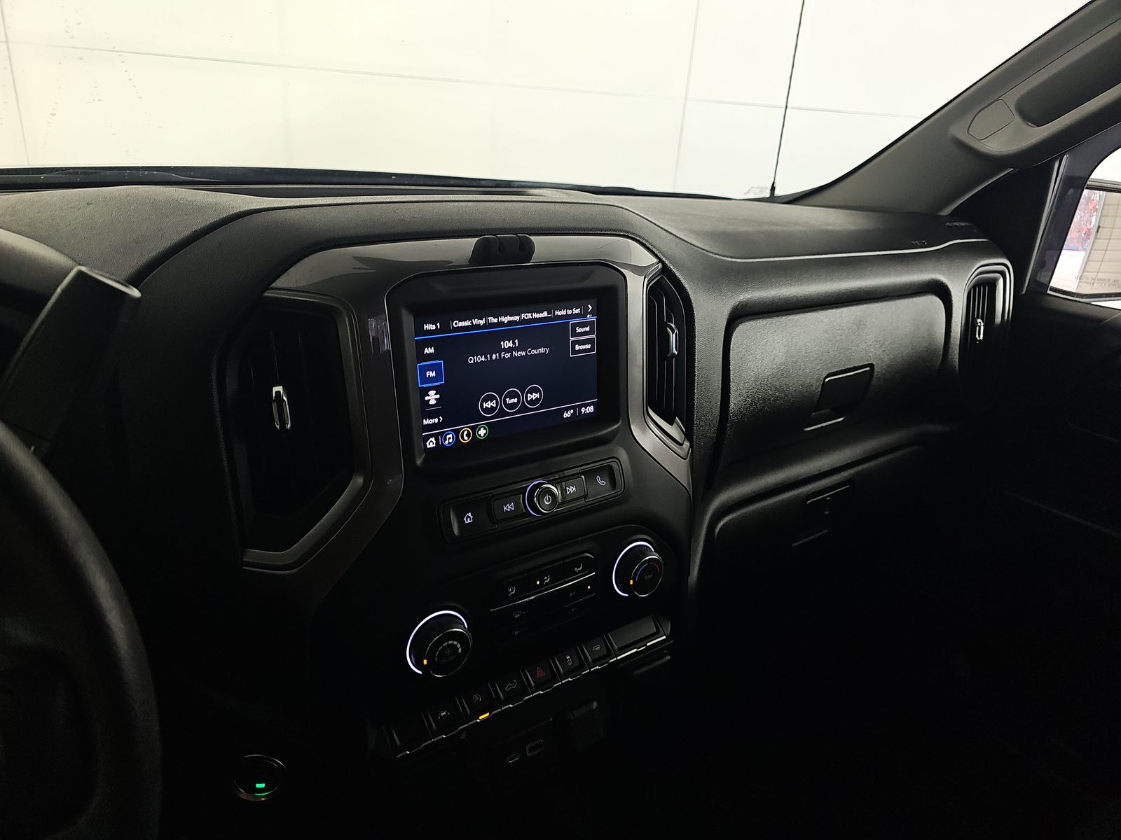 2022 Chevrolet Silverado 1500 Custom RWD