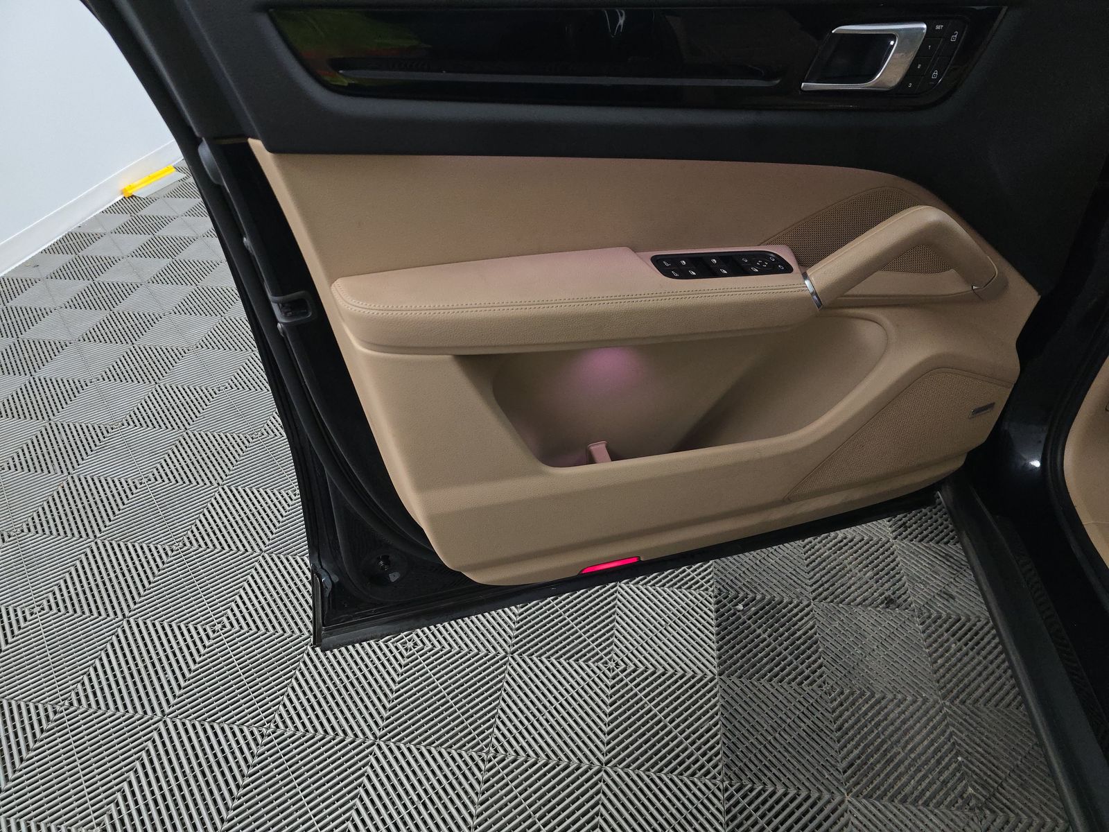 2023 Porsche Cayenne Base AWD