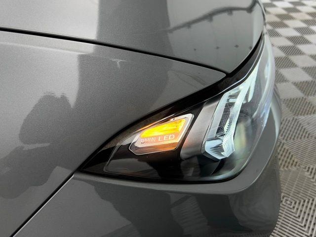 2024 BMW 3 Series 330i xDrive AWD