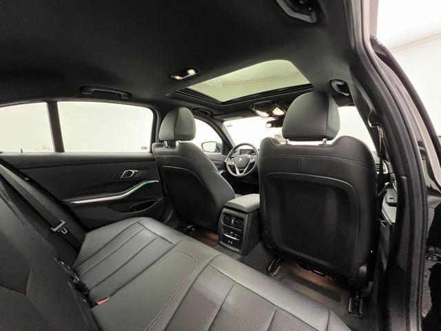 2024 BMW 3 Series 330i xDrive AWD