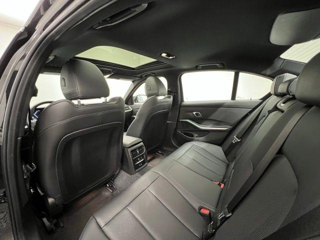 2024 BMW 3 Series 330i xDrive AWD