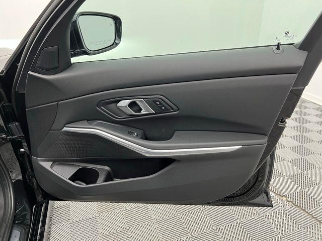 2024 BMW 3 Series 330i xDrive AWD