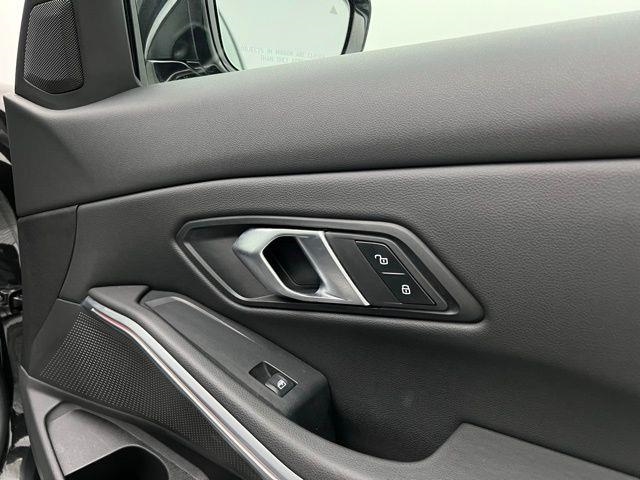 2024 BMW 3 Series 330i xDrive AWD