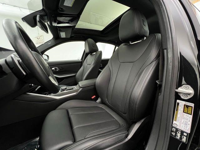 2024 BMW 3 Series 330i xDrive AWD