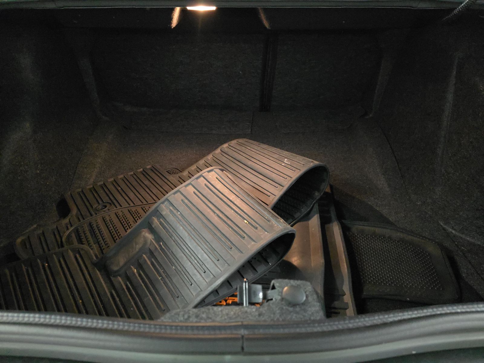 2023 Dodge Challenger R/T RWD