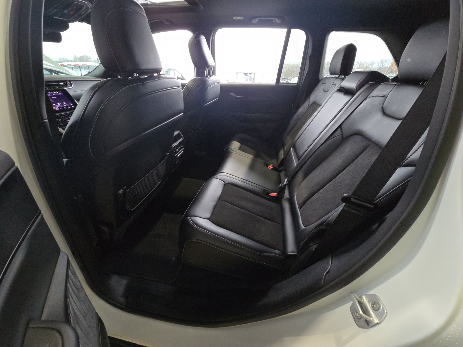 2025 Jeep Grand Cherokee Altitude X AWD