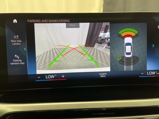 2024 BMW 3 Series 330i xDrive AWD