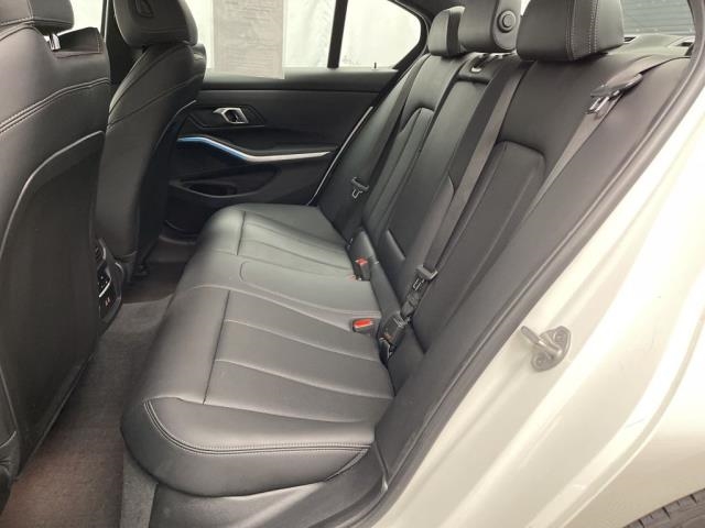 2024 BMW 3 Series 330i xDrive AWD