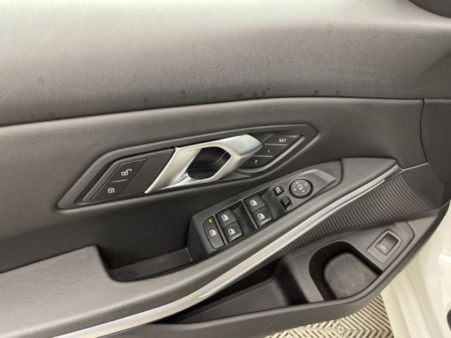 2024 BMW 3 Series 330i xDrive AWD
