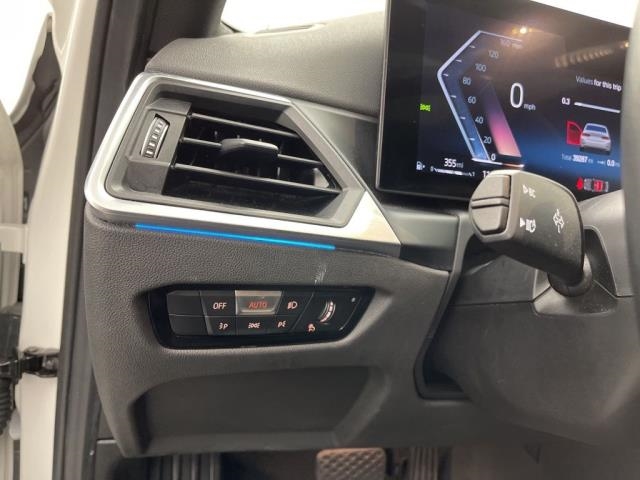 2024 BMW 3 Series 330i xDrive AWD