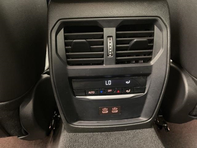 2024 BMW 3 Series 330i xDrive AWD