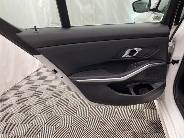 2024 BMW 3 Series 330i xDrive AWD