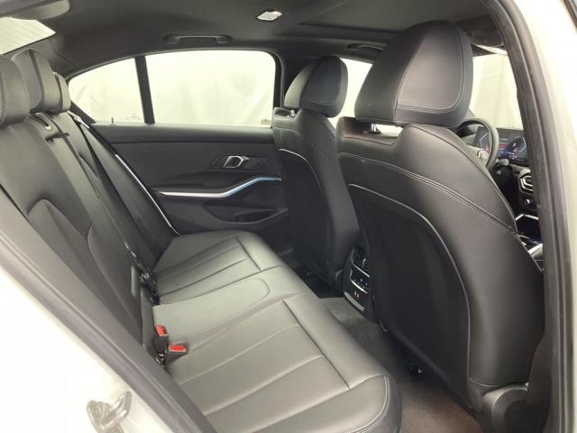 2024 BMW 3 Series 330i xDrive AWD