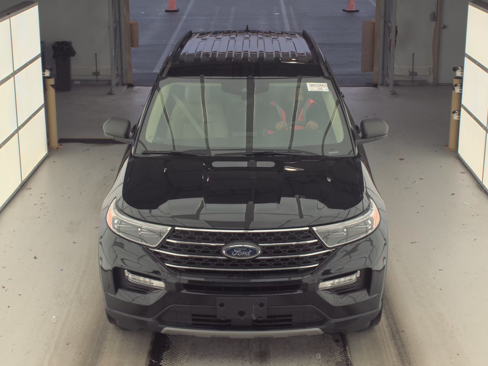 2022 Ford Explorer XLT AWD