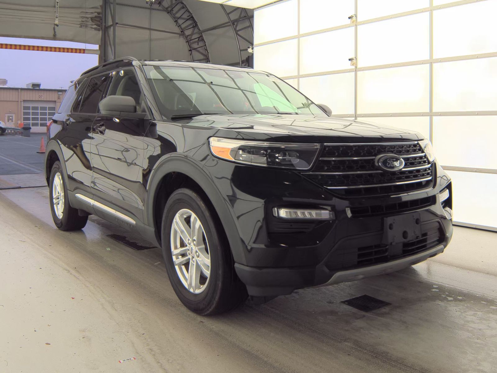 2022 Ford Explorer XLT AWD