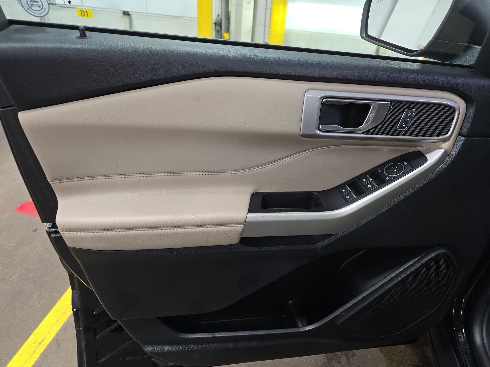 2022 Ford Explorer XLT AWD