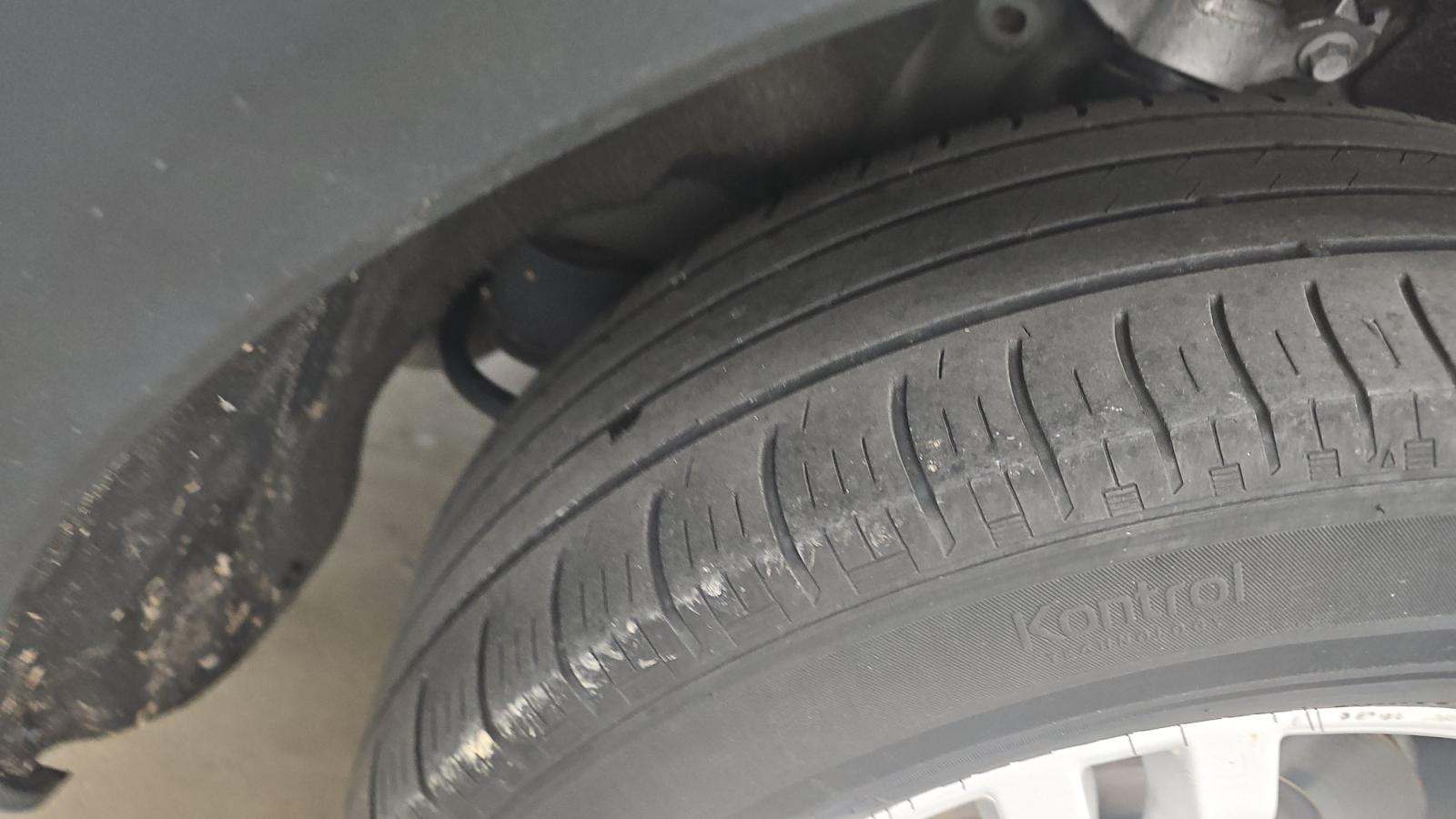 2022 Ford Explorer XLT AWD