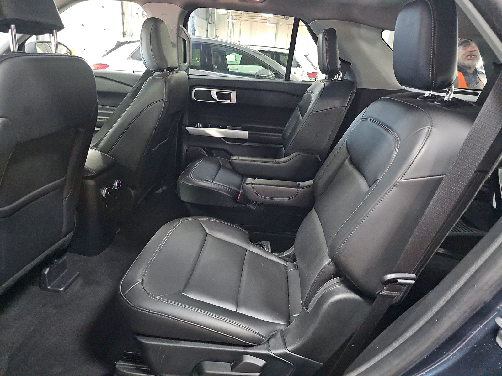 2022 Ford Explorer XLT AWD