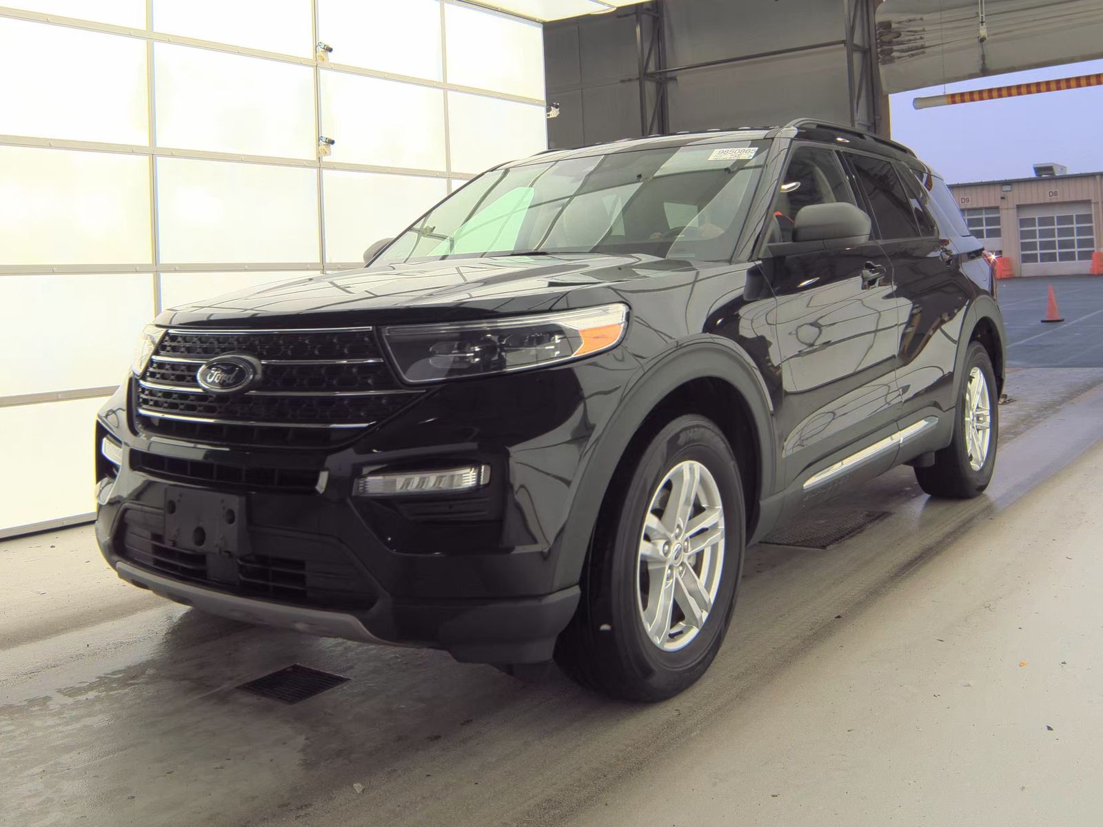 2022 Ford Explorer XLT AWD