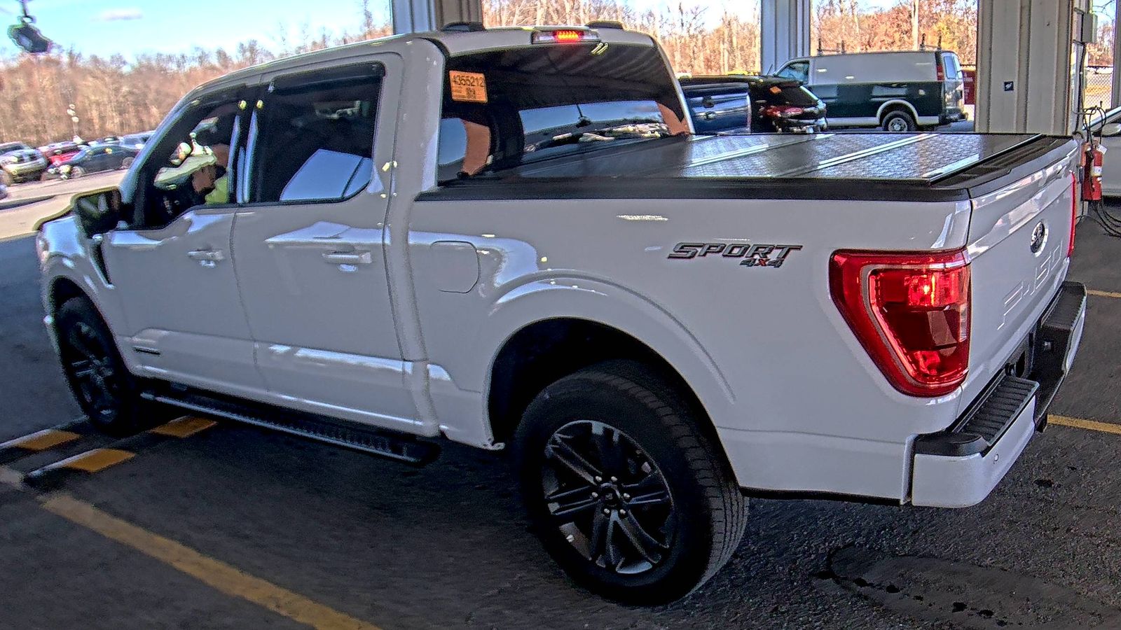 2023 Ford F-150 Hybrid XLT AWD