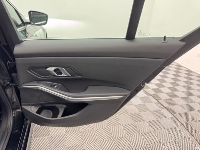 2024 BMW 3 Series 330i xDrive AWD