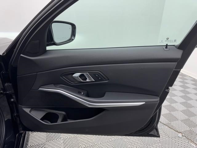 2024 BMW 3 Series 330i xDrive AWD