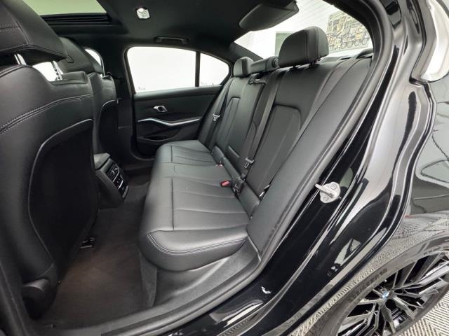 2024 BMW 3 Series 330i xDrive AWD