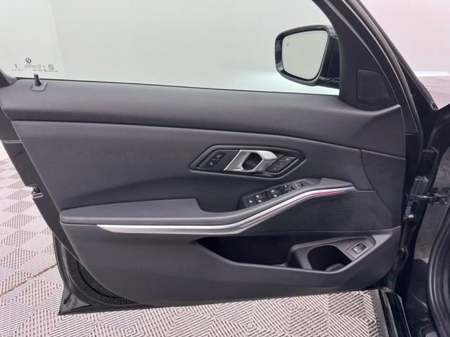 2024 BMW 3 Series 330i xDrive AWD